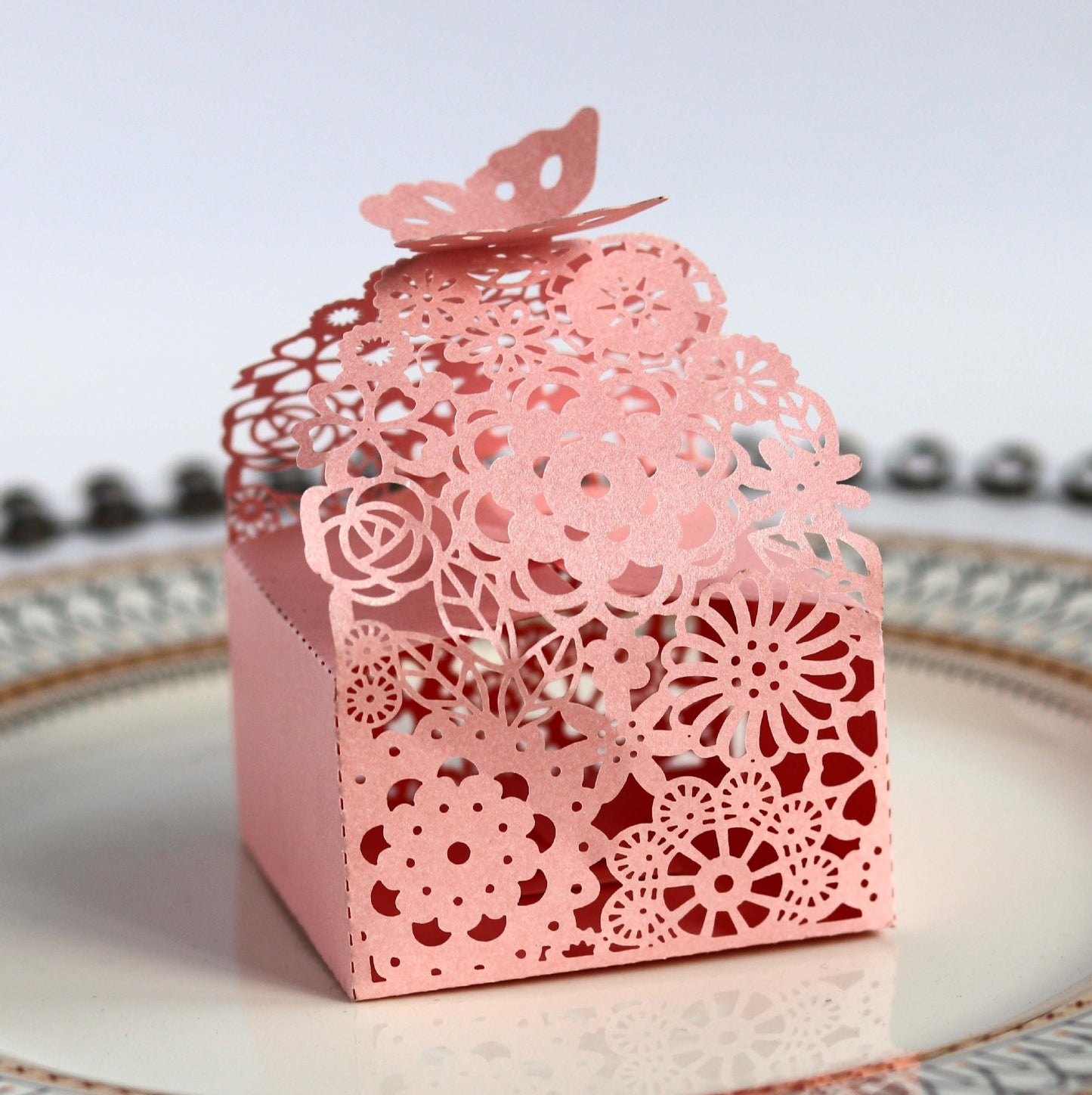 M - 20pc Party Favor Laser Cut boxes Graduation Birthday Wedding Grad gift box Pink White Gold Purple