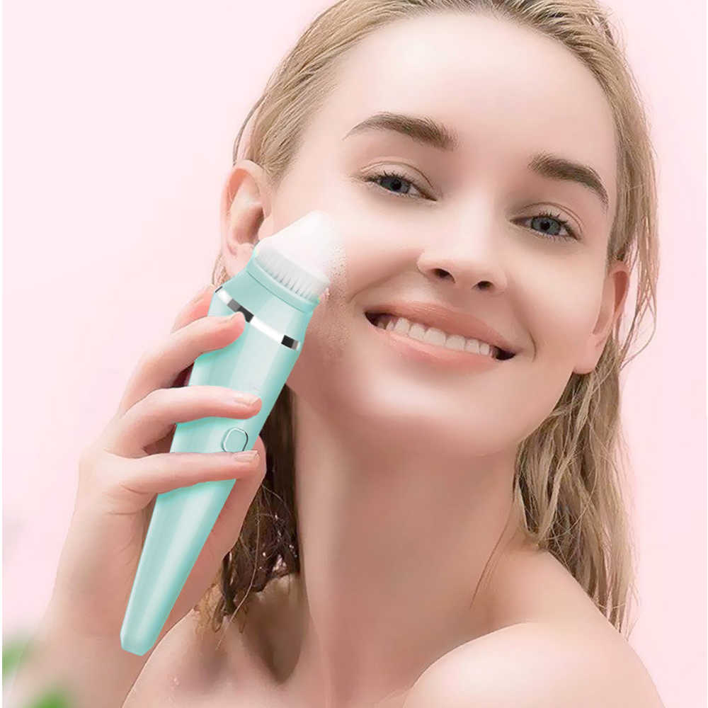 A - 4 in 1 Facial Cleansing Device Brush Set Rechargeable Spa Skin Care Exfoliator