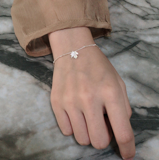 925 silver fashion fresh and temperament rhinestone leaf maple shaped bracelet women