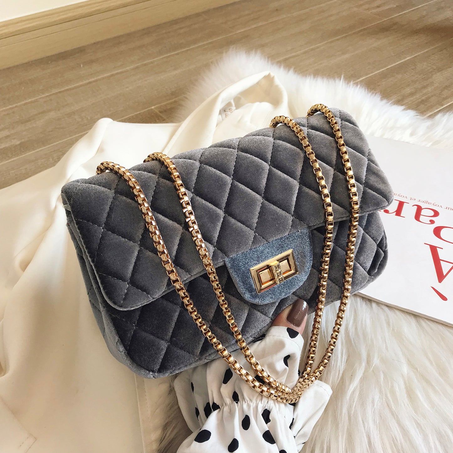 Diamond Lattice Small Square Bag Luxury Trendy Chain Crossbody Bags Soft Velvet Shoulder Handbags Women Bolsa de Hombro