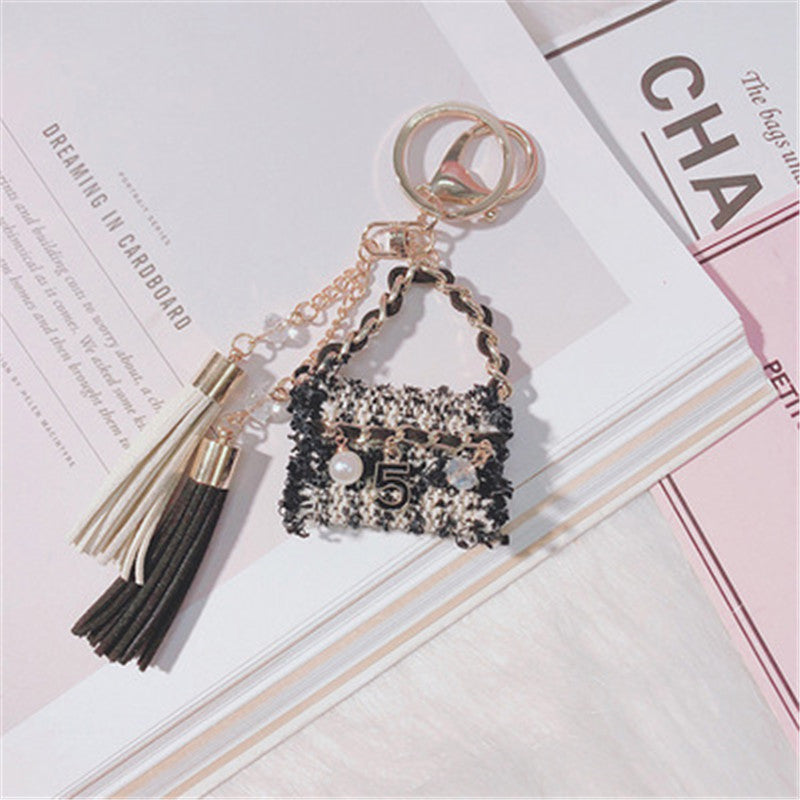 Creative Fur Tassel Ball Diamond Crystal Rhinestone Handbag Car Keychain Ladies Gift Pendant Keyring