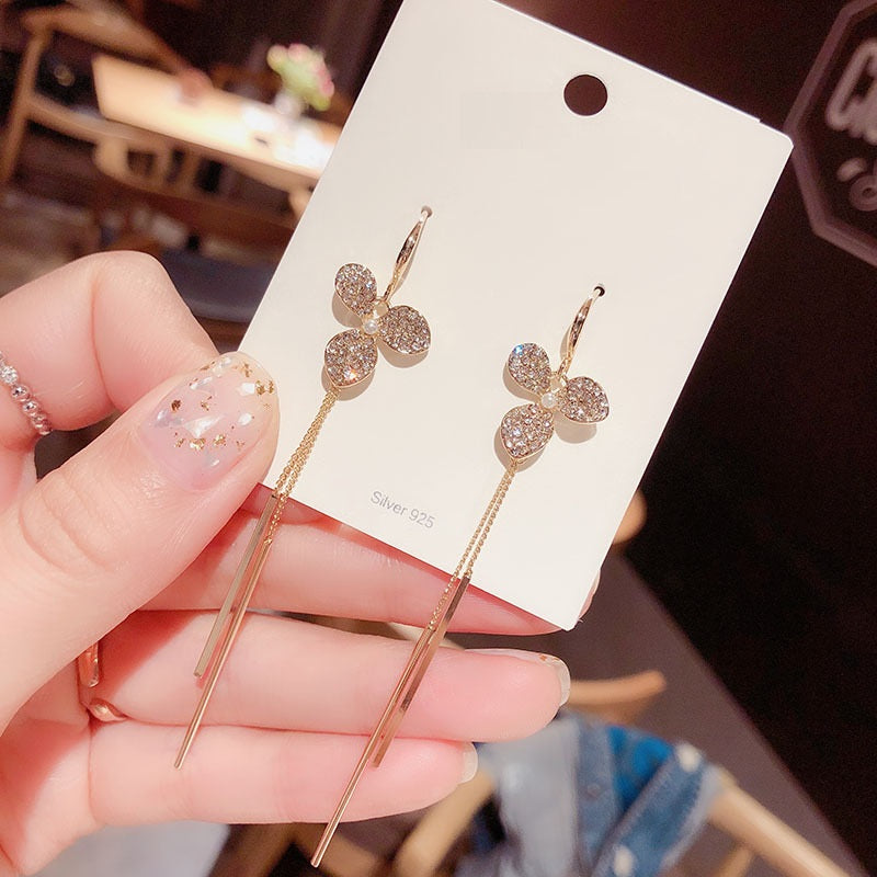 J - Crystal Flower Dangle long Earring Diamond Cubic Zirconia Crystal Gold Alloy Earring Gift