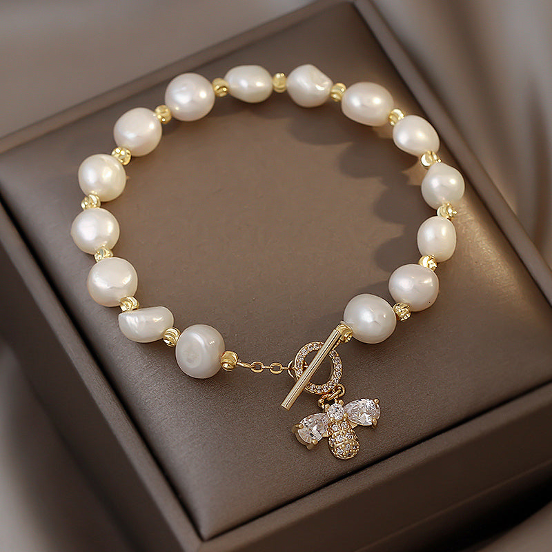 V - Bee Charm Real Fresh Water Pearl Diamond Crystal Cubic Zirconia Gold bead Bracelet Gift