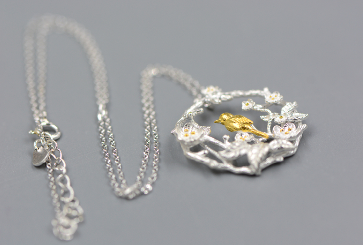 925 sliver fashion sweet and temperament Plum Blossom bird shape necklace women