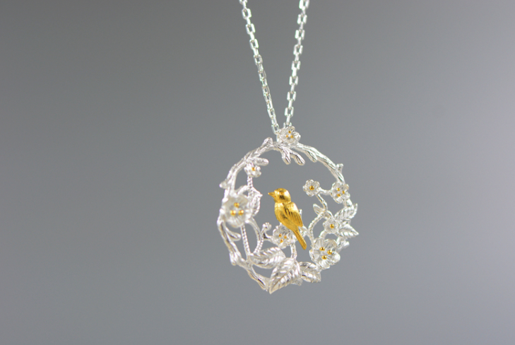 925 sliver fashion sweet and temperament Plum Blossom bird shape necklace women