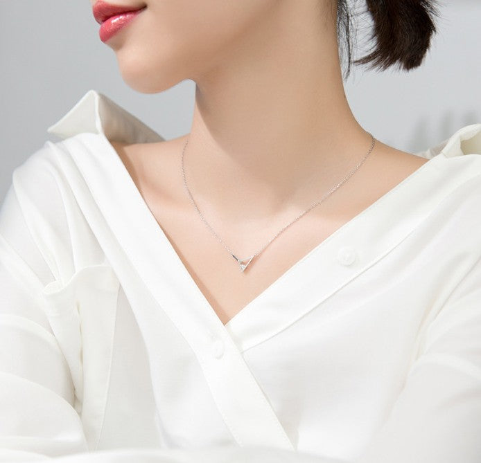 925 sliver fashion and temperament geometric triangle pendant necklace women