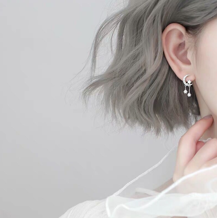 925 sliver simple and sweet crystal rhinestone star and moon shape tassel earrings women