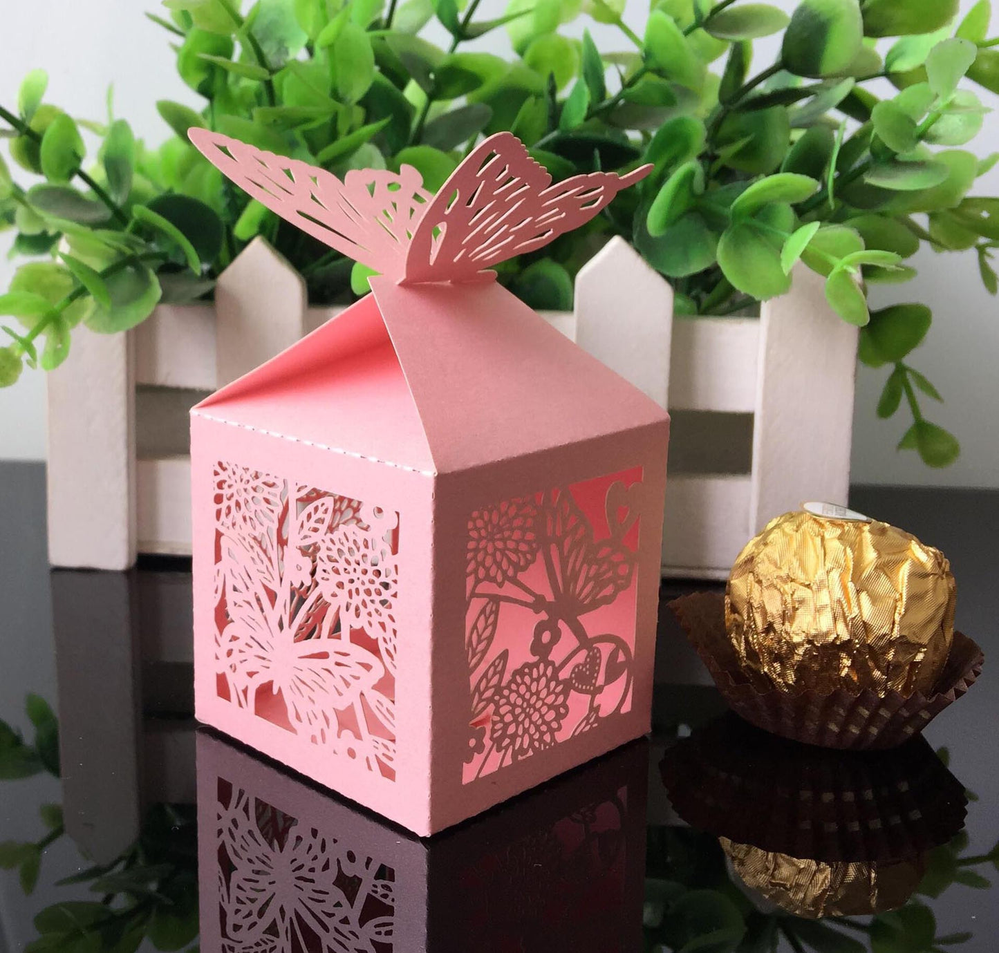 M - 20pc Party Favor Boxes Laser Cut Box Ribbon Graduation Birthday Wedding Bridal Gift White Pink Red