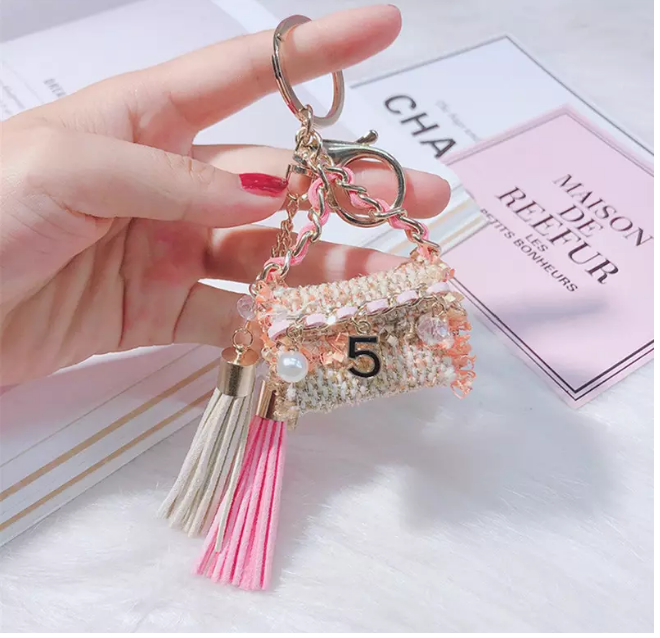 Creative Fur Tassel Ball Diamond Crystal Rhinestone Handbag Car Keychain Ladies Gift Pendant Keyring