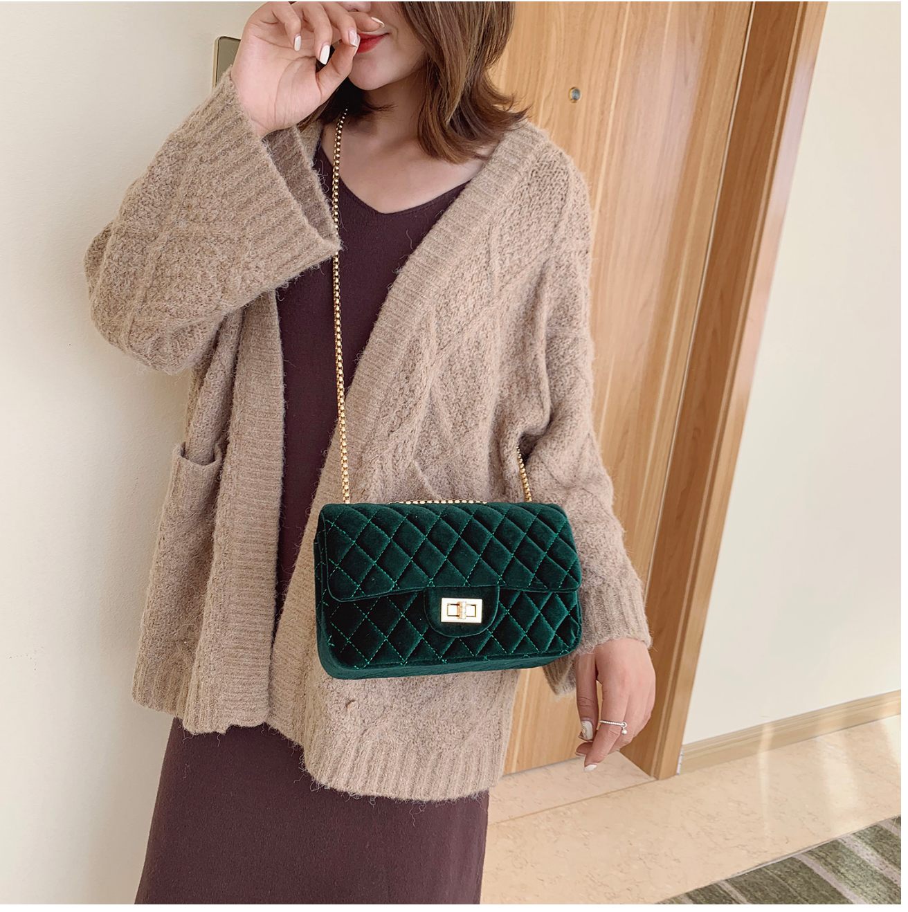 Diamond Lattice Small Square Bag Luxury Trendy Chain Crossbody Bags Soft Velvet Shoulder Handbags Women Bolsa de Hombro