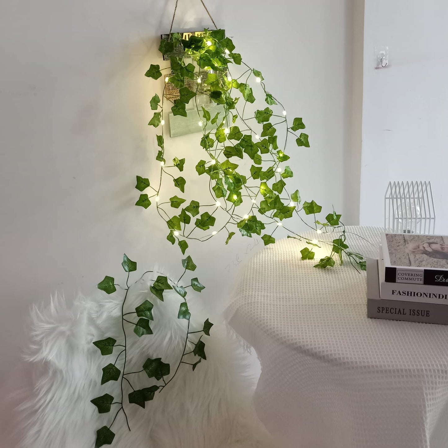 Vine Battery 20LED Indoor Outdoor Garland 2M String Light Leave Fairy Decorative Light Warm White