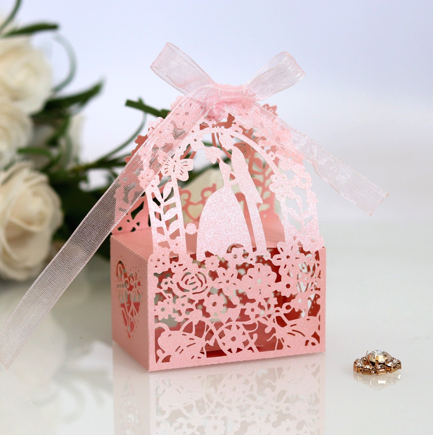 M - 20pc Party Favor Laser Cut boxes Graduation Birthday Wedding Grad gift box Pink White Gold Purple