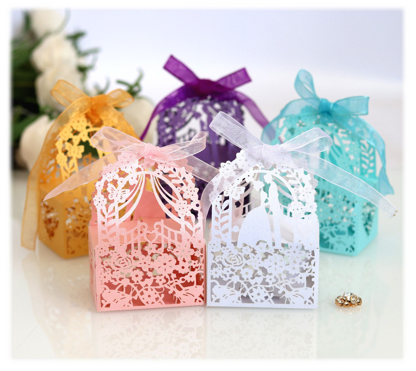 M - 20pc Party Favor Laser Cut boxes Graduation Birthday Wedding Grad gift box Pink White Gold Purple