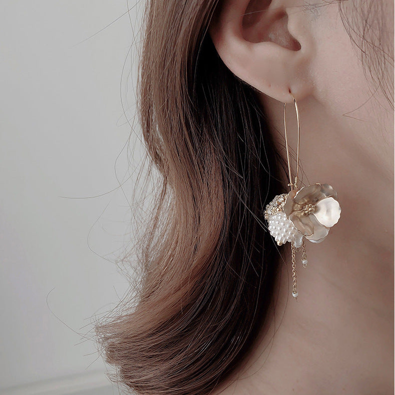 A - Gold Flower Pearl Drop Earrings French Elegant Long Tassel Pearl Dangle Earrings Jewelry