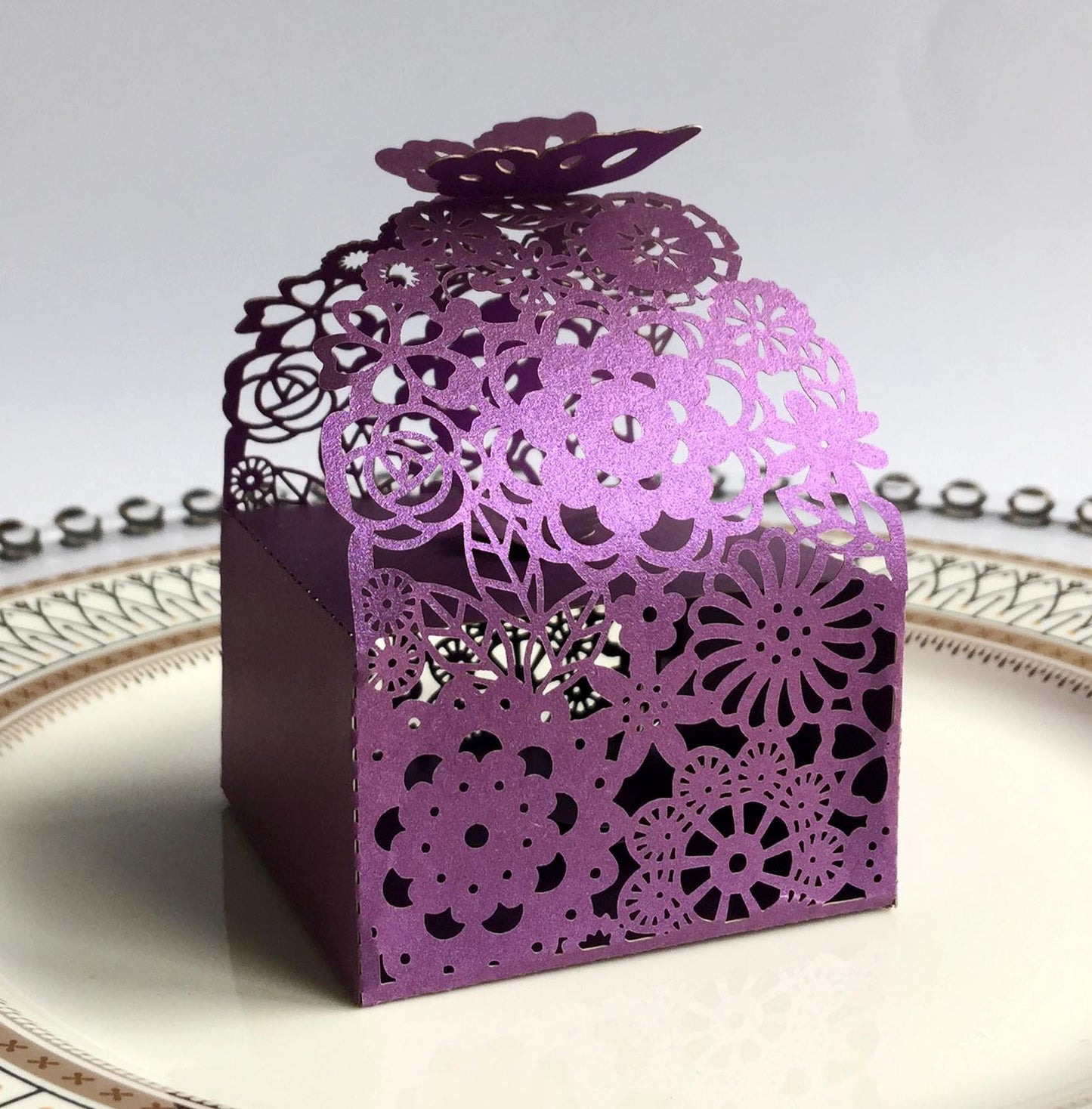 M - 20pc Party Favor Laser Cut boxes Graduation Birthday Wedding Grad gift box Pink White Gold Purple