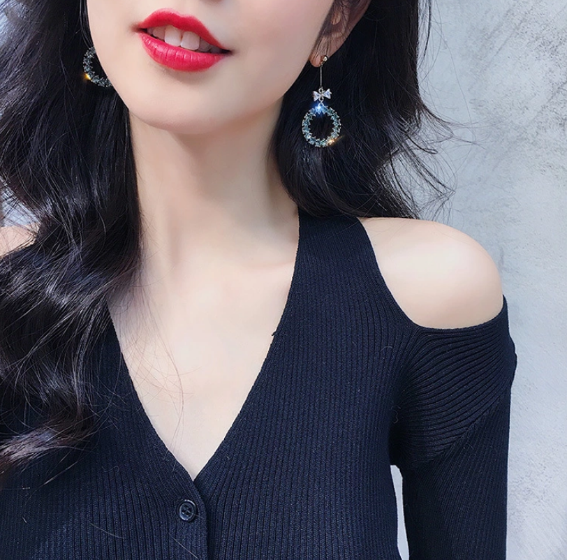 D - Circle Bow Crystal Rhinestone Earrings Silver and Black Drop Dangle Fashion earring Gift