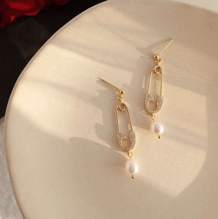 N - Real Pearl Baroque Crystal Paper Clip Gold Earrings Gift Girls Birthday Wedding Anniversary Gifts
